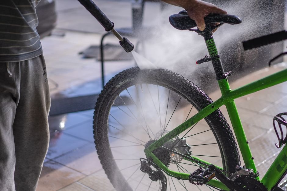 How To Start A Pressure Washing Business